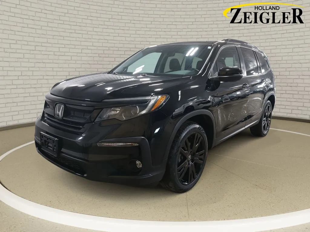 Black 2022 Honda Pilot Special Edition for sale in Holland, MI