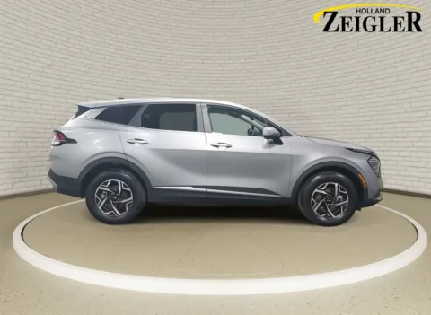More photos of 2025 Kia Sportage LX at Zeigler Kia of Holland, MI