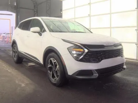 White 2025 Kia Sportage LX for sale in Holland, MI