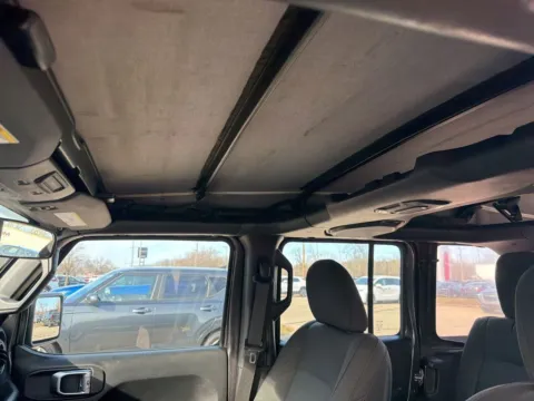 More photos of 2018 Jeep Wrangler Unlimited Sport at Zeigler Kia of Holland, MI