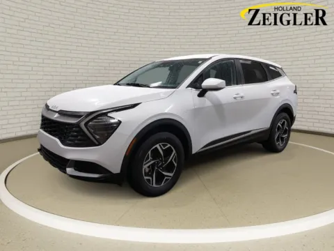 White 2025 Kia Sportage LX for sale in Holland, MI