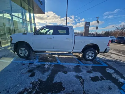 More photos of 2022 Ram 2500 Big Horn at Zeigler Kia of Holland, MI