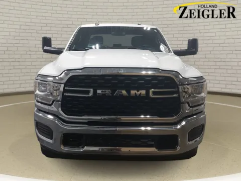 More photos of 2022 Ram 2500 Big Horn at Zeigler Kia of Holland, MI