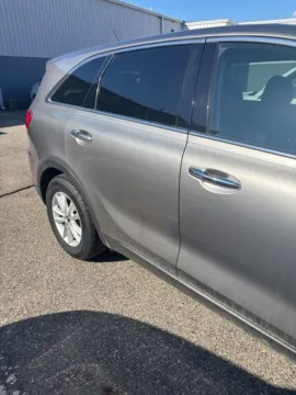 More photos of 2019 Kia Sorento LX at Zeigler Kia of Holland, MI