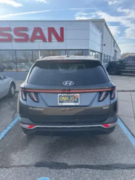 More photos of 2023 Hyundai Tucson SEL at Zeigler Kia of Holland, MI