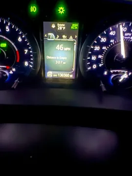 Photos of 2018 Toyota Sienna for sale in Holland, MI at Zeigler Kia of Holland