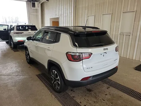 More photos of 2022 Jeep Compass Limited at Zeigler Kia of Holland, MI