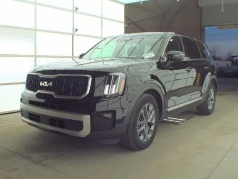 More photos of 2023 Kia Telluride LX at Zeigler Kia of Holland, MI