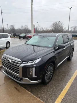 Photos of 2024 Hyundai Palisade Calligraphy for sale in Holland, MI at Zeigler Kia of Holland