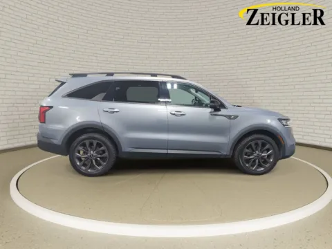 More photos of 2023 Kia Sorento X-Line EX at Zeigler Kia of Holland, MI