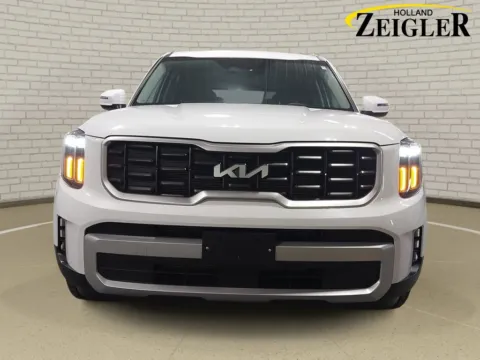 Photos of 2025 Kia Telluride S for sale in Holland, MI at Zeigler Kia of Holland