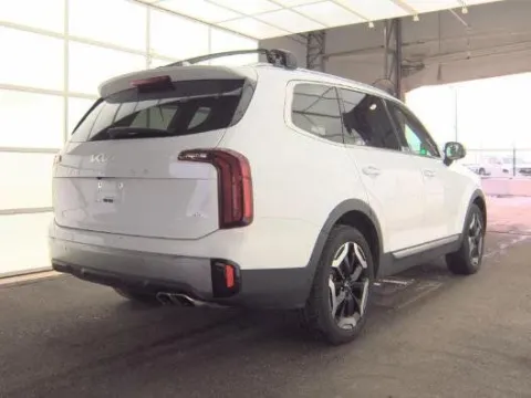 More photos of 2025 Kia Telluride S at Zeigler Kia of Holland, MI