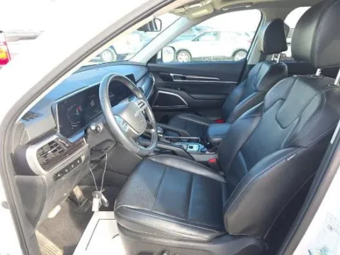 Photos of 2025 Kia Telluride S for sale in Holland, MI at Zeigler Kia of Holland