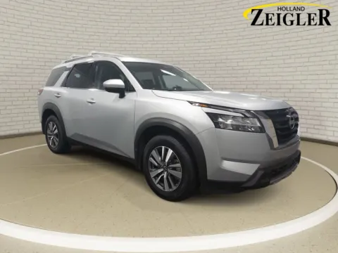 Another view of 2024 Nissan Pathfinder SL for sale in Holland, MI at Zeigler Kia of Holland