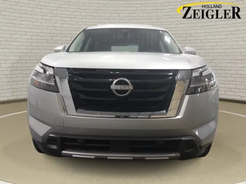 Photos of 2024 Nissan Pathfinder SL for sale in Holland, MI at Zeigler Kia of Holland