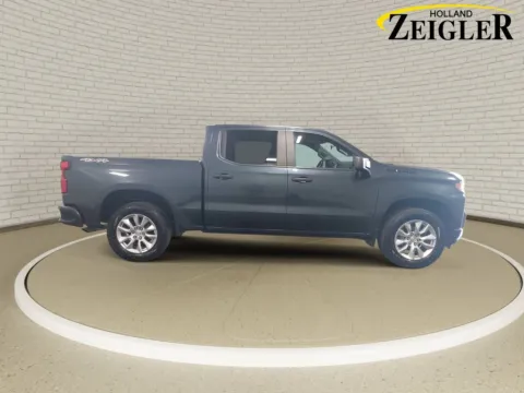 More photos of 2021 Chevrolet Silverado 1500 Custom at Zeigler Kia of Holland, MI
