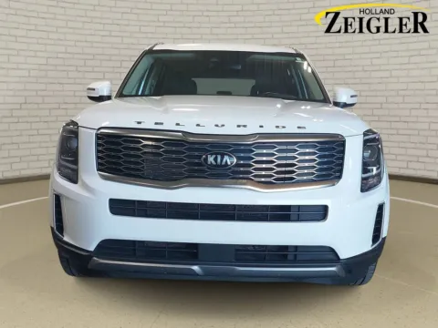 Photos of 2020 Kia Telluride EX for sale in Holland, MI at Zeigler Kia of Holland