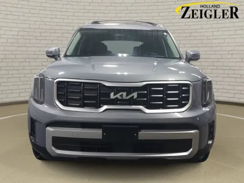 Photos of 2025 Kia Telluride S for sale in Holland, MI at Zeigler Kia of Holland