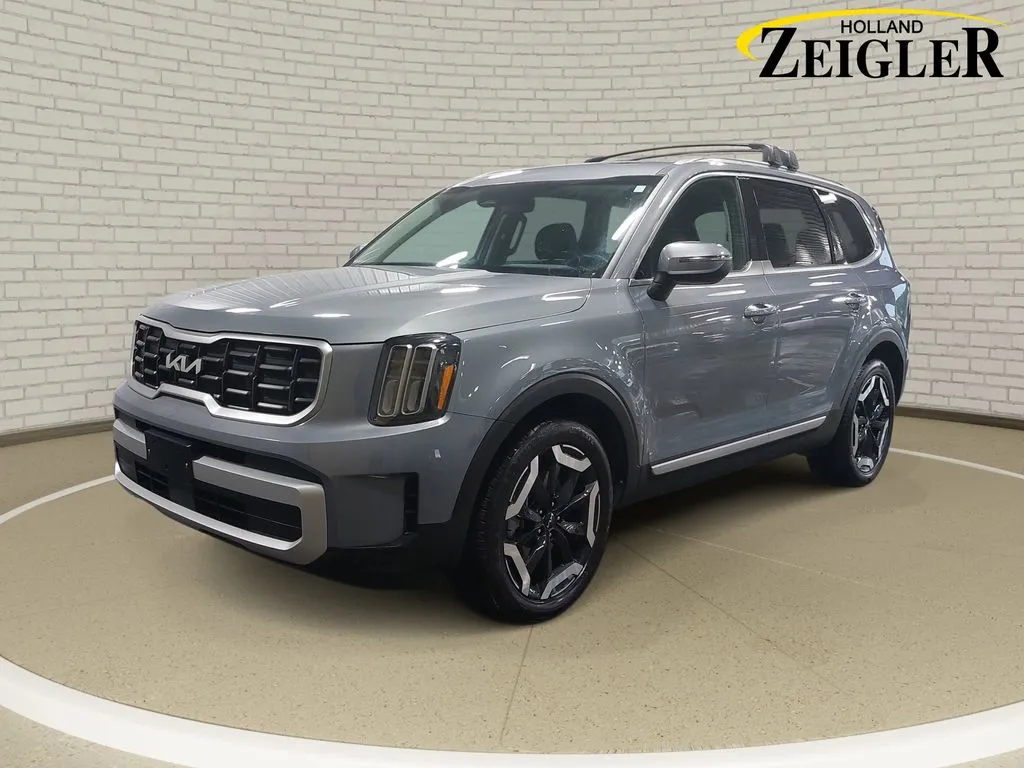 Silver 2025 Kia Telluride S for sale in Holland, MI