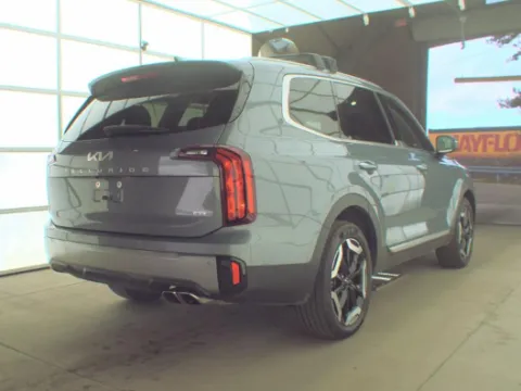 More photos of 2025 Kia Telluride S at Zeigler Kia of Holland, MI