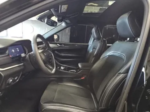 Photos of 2023 Jeep Grand Cherokee L Altitude for sale in Holland, MI at Zeigler Kia of Holland