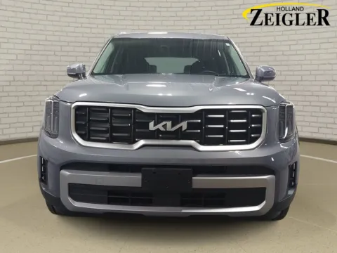 Photos of 2025 Kia Telluride S for sale in Holland, MI at Zeigler Kia of Holland