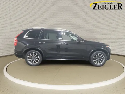 More photos of 2019 Volvo XC90 T6 Momentum at Zeigler Kia of Holland, MI
