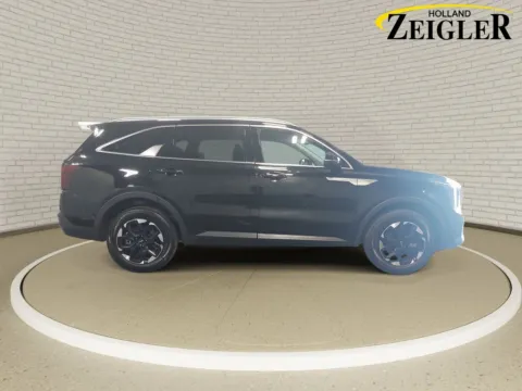 More photos of 2024 Kia Sorento S at Zeigler Kia of Holland, MI