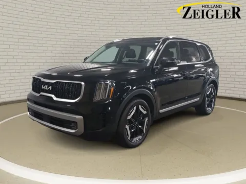 Black 2023 Kia Telluride EX for sale in Holland, MI