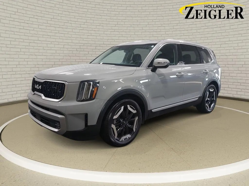 Blue 2023 Kia Telluride EX for sale in Holland, MI