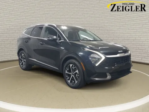 Another view of 2023 Kia Sportage Hybrid EX for sale in Holland, MI at Zeigler Kia of Holland