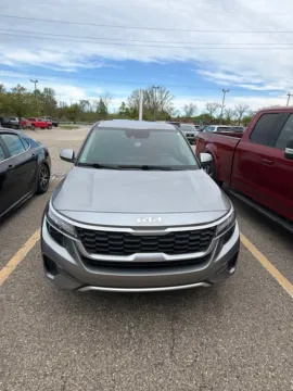 Photos of 2023 Kia Seltos LX for sale in Holland, MI at Zeigler Kia of Holland