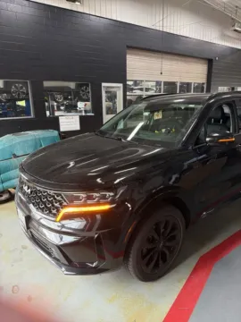 Black 2022 Kia Sorento SX for sale in Holland, MI