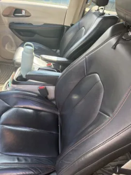 More photos of 2017 Chrysler Pacifica Touring L Plus at Zeigler Kia of Holland, MI
