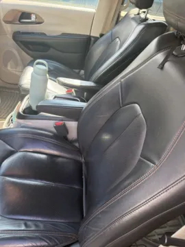 More photos of 2017 Chrysler Pacifica Touring L Plus at Zeigler Kia of Holland, MI