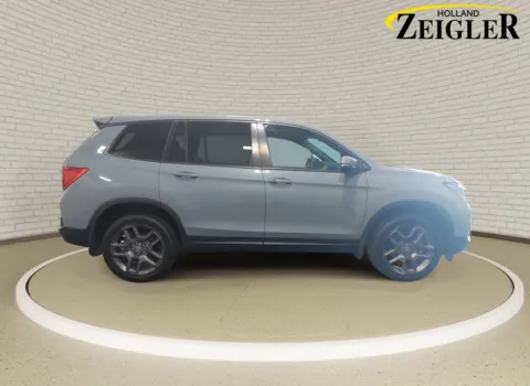 More photos of 2023 Honda Passport EX-L at Zeigler Kia of Holland, MI