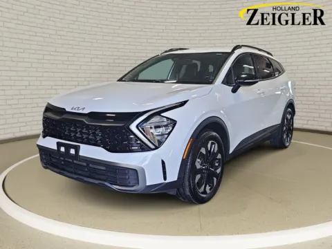 White 2023 Kia Sportage X-Line for sale in Holland, MI