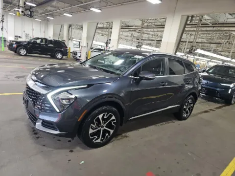 More photos of 2023 Kia Sportage EX at Zeigler Kia of Holland, MI