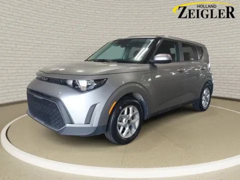 Gray 2025 Kia Soul LX for sale in Holland, MI