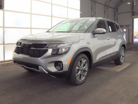 More photos of 2024 Kia Seltos LX at Zeigler Kia of Holland, MI