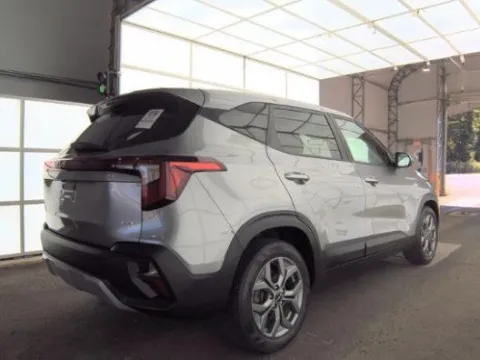 More photos of 2024 Kia Seltos LX at Zeigler Kia of Holland, MI
