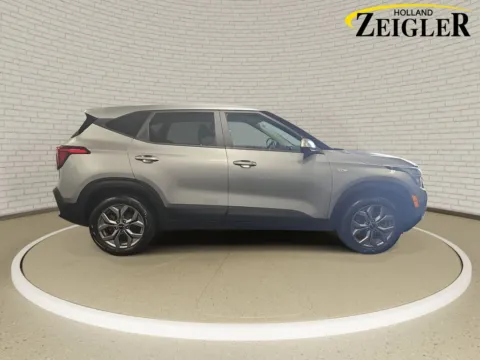 More photos of 2024 Kia Seltos LX at Zeigler Kia of Holland, MI