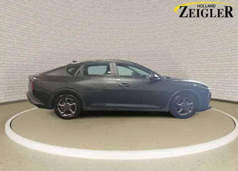 More photos of 2025 Kia K4 LXS at Zeigler Kia of Holland, MI