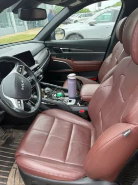 Another view of 2024 Kia Telluride SX for sale in Holland, MI at Zeigler Kia of Holland