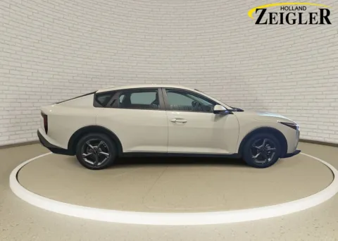 More photos of 2025 Kia K4 LXS at Zeigler Kia of Holland, MI