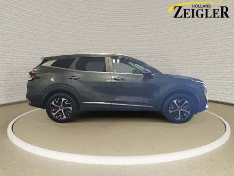 More photos of 2024 Kia Sportage EX at Zeigler Kia of Holland, MI