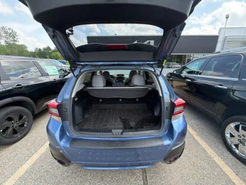 More photos of 2020 Subaru Crosstrek Premium at Zeigler Kia of Holland, MI