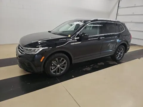 More photos of 2022 Nissan Frontier SV at Zeigler Kia of Holland, MI