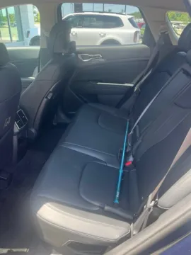 More photos of 2023 Kia Sportage Hybrid EX at Zeigler Kia of Holland, MI