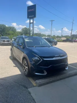 Photos of 2023 Kia Sportage Hybrid EX for sale in Holland, MI at Zeigler Kia of Holland